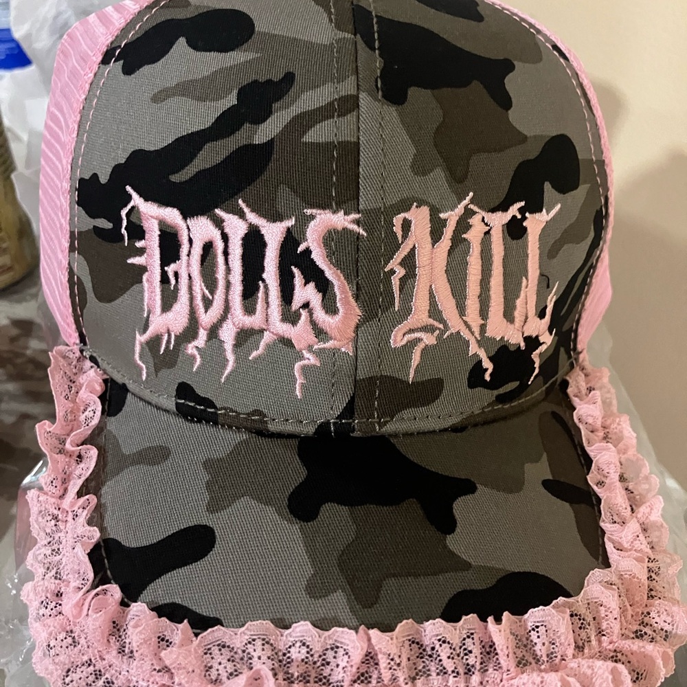 COPY - Dolls kill CAMO hat